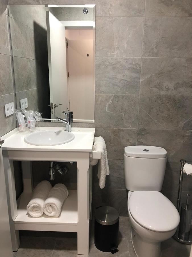 Hostal La Taurina Santa Olalla  Екстер'єр фото